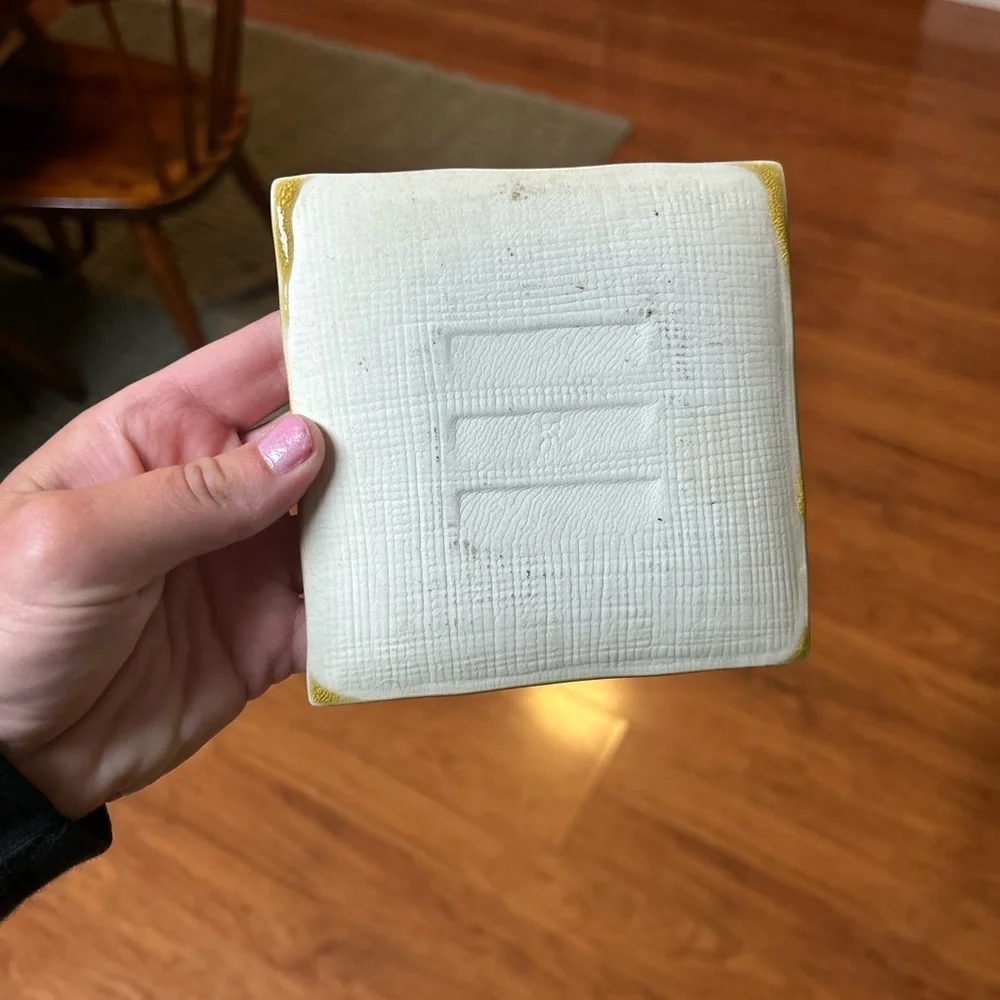 Bamboo Design Square Soap Dish